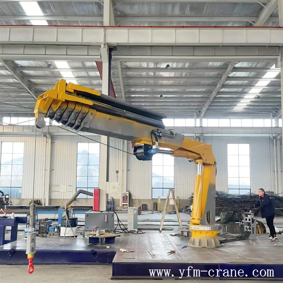 Foldable Knuckled Boom Crane